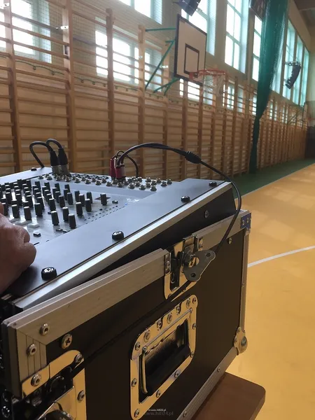 Zestaw nagłośnienia dla szkoły, hali sportowej, auli - 24